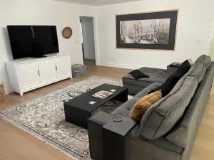 Image of Statesboro Luxe: Luxury In A Prime Location