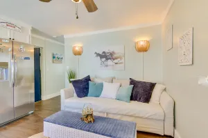 Image of Chincoteague Apartment w/ Deck: Walk to Waterfront