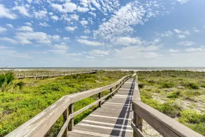 Image of Fernandina Beach Paradise: Steps to Shore!