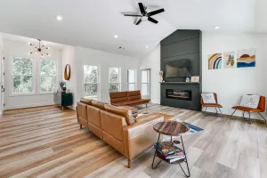 Image of Gorgeous Harrison Getaway w/ Patio & Kayak!