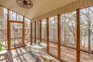 Image of Lakefront Arkansas Home w/ Deck, Grill & Cornhole!