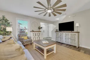 Image of Sagebrush Suite - Close to Paulson Stadium GSU