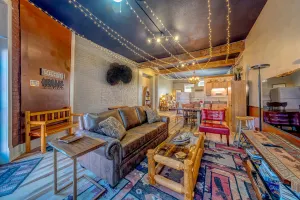 Image of Western Elegance Downtown Sheridan Base