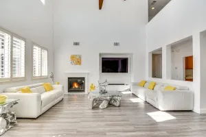 Image of 4 Mi to Dtwn Merced: Spacious Home w/ Yard!