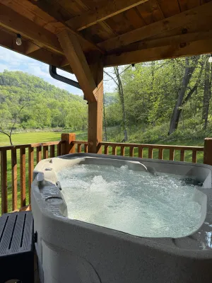 Image of Shalom cabin with private hot tub
