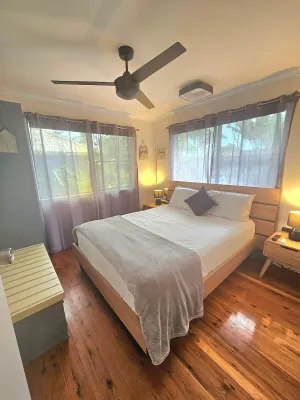 Image of Seaside Tranquility with Free Starlink WiFi