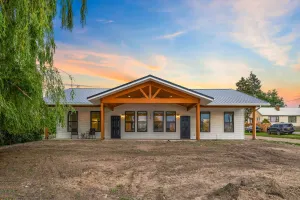 Image of The Grizzley Getaway