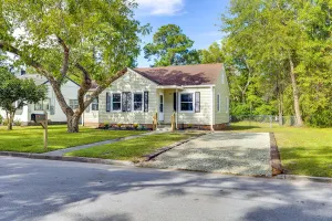 Image of 3 Mi to Camp Lejeune: Home w/ Fire Pit & Grill!