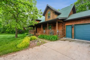 Image of Wazeecha Lodge in Wisconsin Rapids