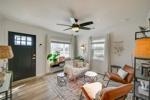 Image of < 3 Mi to Dtwn: Modern Cottage in Greenville!