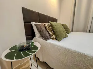 Image of Beautiful apartment close to everything + air conditioning and 1 parking space