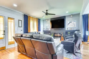 Image of Walk to Amphitheater: Birmingham Retreat w/ Games