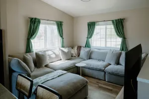 Image of steps to downtown / comfy beds / close to SCSU