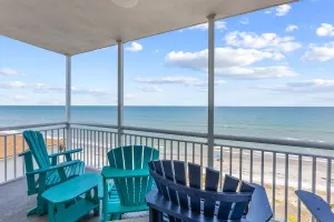 Image of Bright 2-Bed Beach Condo w/ Oceanfront Balcony