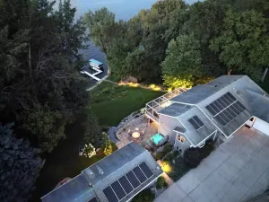 Image of Lakehouse + Guesthouse with HotTub-Pontoon Rental