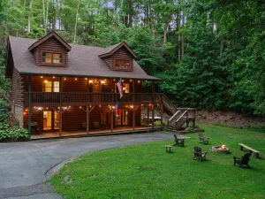 Image of Great Life Cabin-hot tub-firepit-fireplace