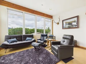 Image of Mountain View Apartment Near Trails & Searhc