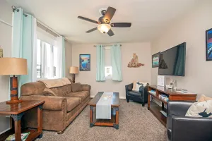 Image of Munising, Walk to Boat Cruises, Coffee Shops & Brewery!