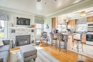 Image of Modern Sturgeon Bay Home by Potawatomi State Park!