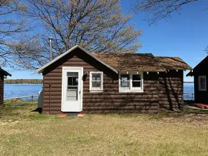 Image of Cabin #7 - \"Waugoshance\"