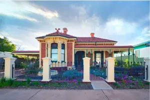 Image of Allora House Kalgoorlie Room 3