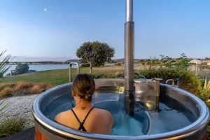 Image of Stargazers Waterfront Hot tub Cottage Tasmania