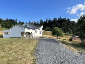 Image of 1910 Vintage Ranch House with beautiful views
