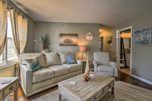 Image of Modern Abode w/ Patio ~ 1 Mi to Stockton Lake!