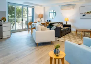 Image of Salt 7 Spacious Luxury in Sorrento walk to the beach