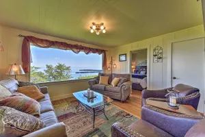 Image of Waterfront Home about 6 Mi to Olympic National Park!