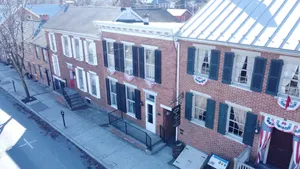 Image of Old Orchard House in Historic Gettysburg