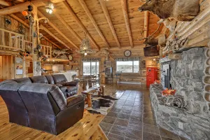 Image of Secluded Belle Fourche Cabin Group Friendly!