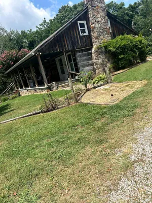 Image of Countryside Cabin Incredible for Outdoor Activities in McMinnville, Tennessee