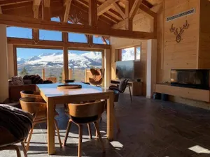 Image of Chalet, 2nd floor, view valley, terrace, fireplace or stove, tv, 100m², Les Arcs