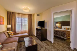 Image of Children-friendly flat with pool & BBQ