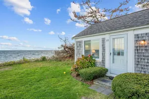 Image of Seaside Cottages - Cottage 12 - Seas The Day