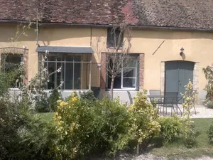 Image of Cottage with BBQ