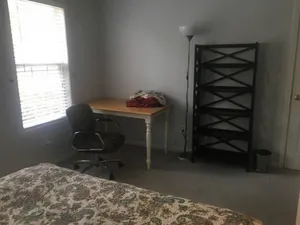 Image of Family on a small farm near Atlanta (Room 1)