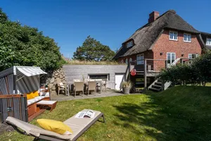 Image of Beach Lounge