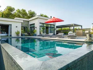 Image of Prestigieuse Villa Spa 2 Piscines