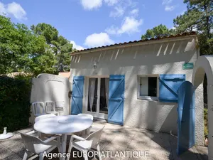 Image of Cozy 3-Room House 1km from Beach – 6 Guests, Terrace, BBQ, Parking, WiFi - La Palmyre
