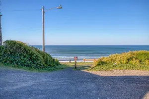 Image of Nye Beach Nest