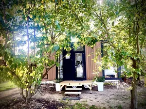 Image of Fantastic Secluded Tiny House with Fire Pit in Milawa, Victoria