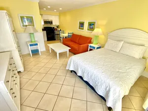 Image of Queen Efficiency-Unit 401