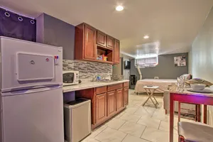 Image of Philly Studio with Indoor Hot Tub 7 Mi to Dtwn