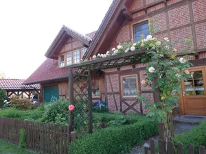 Image of Holiday apartment with barbecue & garden