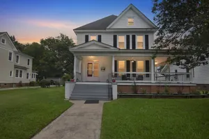 Image of Big holiday home with garden | Dogs allowed