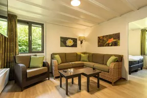 Image of Charming mobile home with terrace, sauna & hot tub | Pets allowed