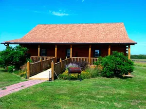 Image of Lovely Lakeside Suite Rental on Eco-Friendly Ranch near Lincoln, Nebraska