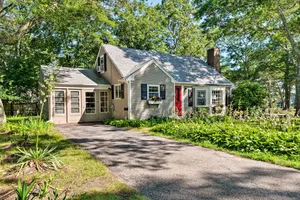 Image of Cape Cod House w\/ Grill & Yard - Drive to Beach!